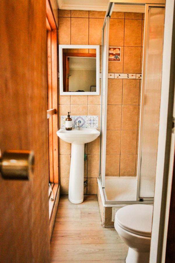فالبارايسو Hostal Mito المظهر الخارجي الصورة