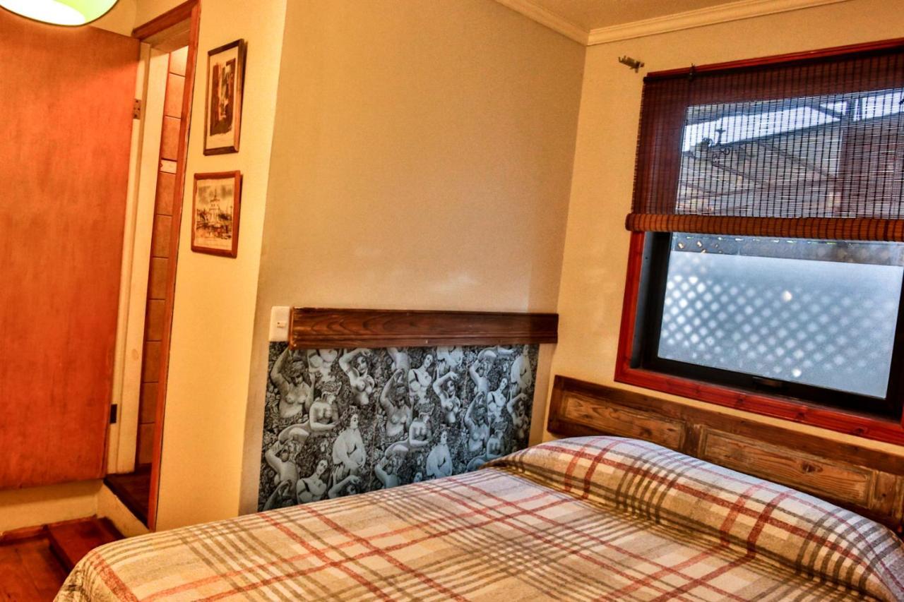 فالبارايسو Hostal Mito المظهر الخارجي الصورة